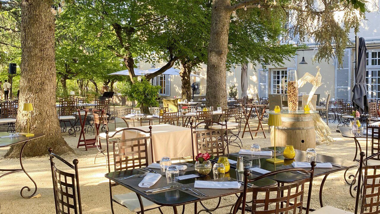 Le Talluy restaurant in Taluyers, France