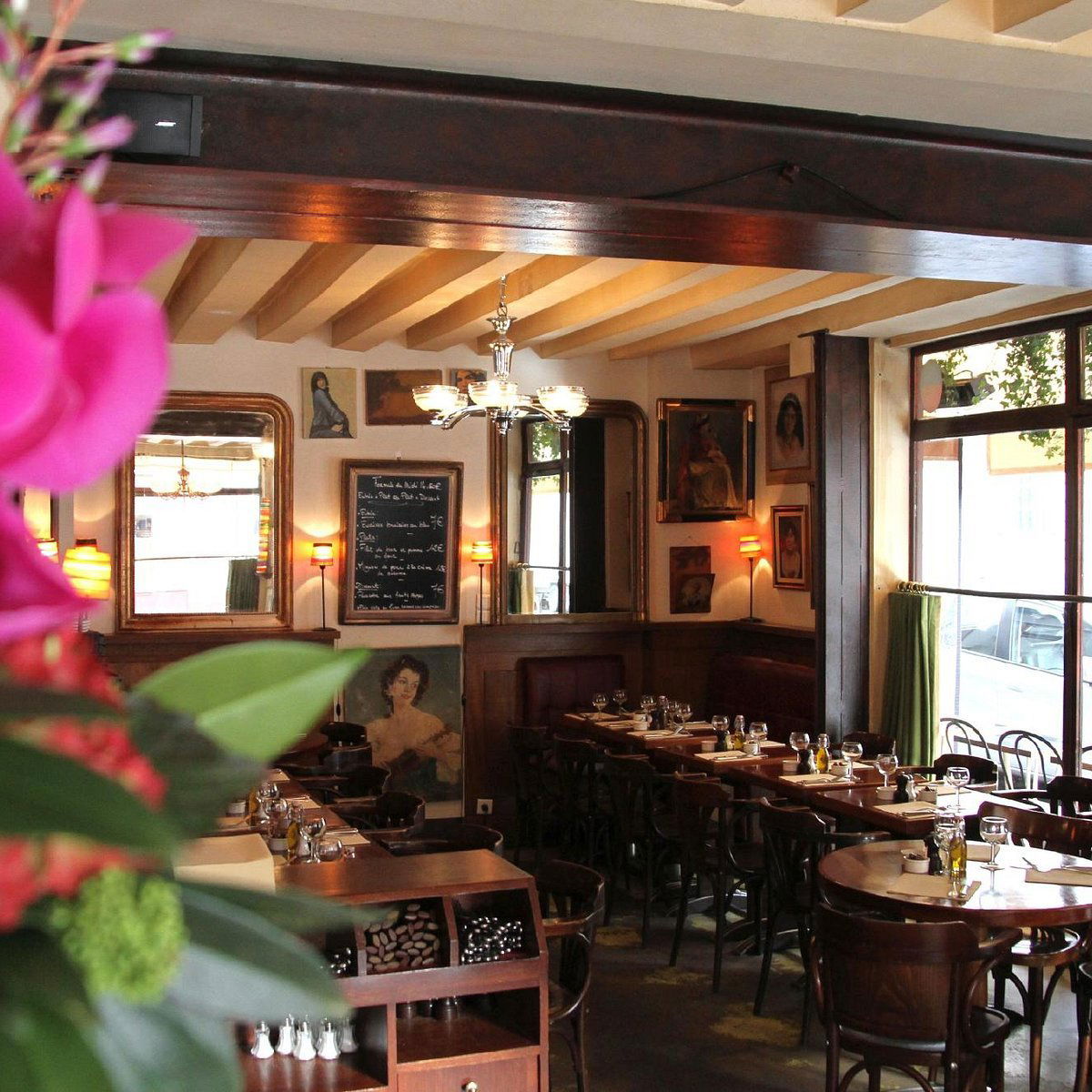 Le Petit Marché, Restaurant in Paris