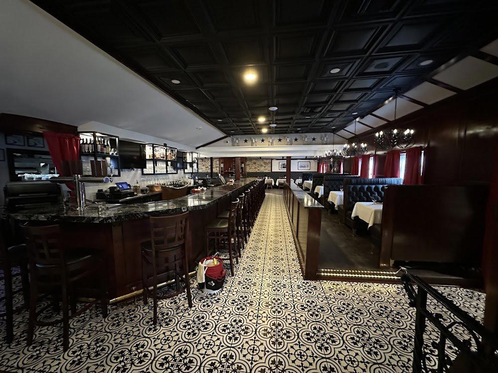 Main Line Tavern restaurant in Paoli, United States