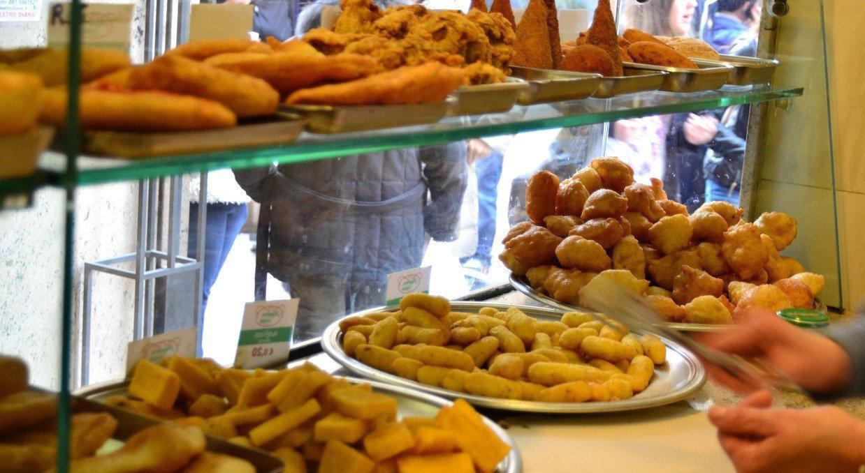 Vomero Fried Food restaurant in Naples, Italy