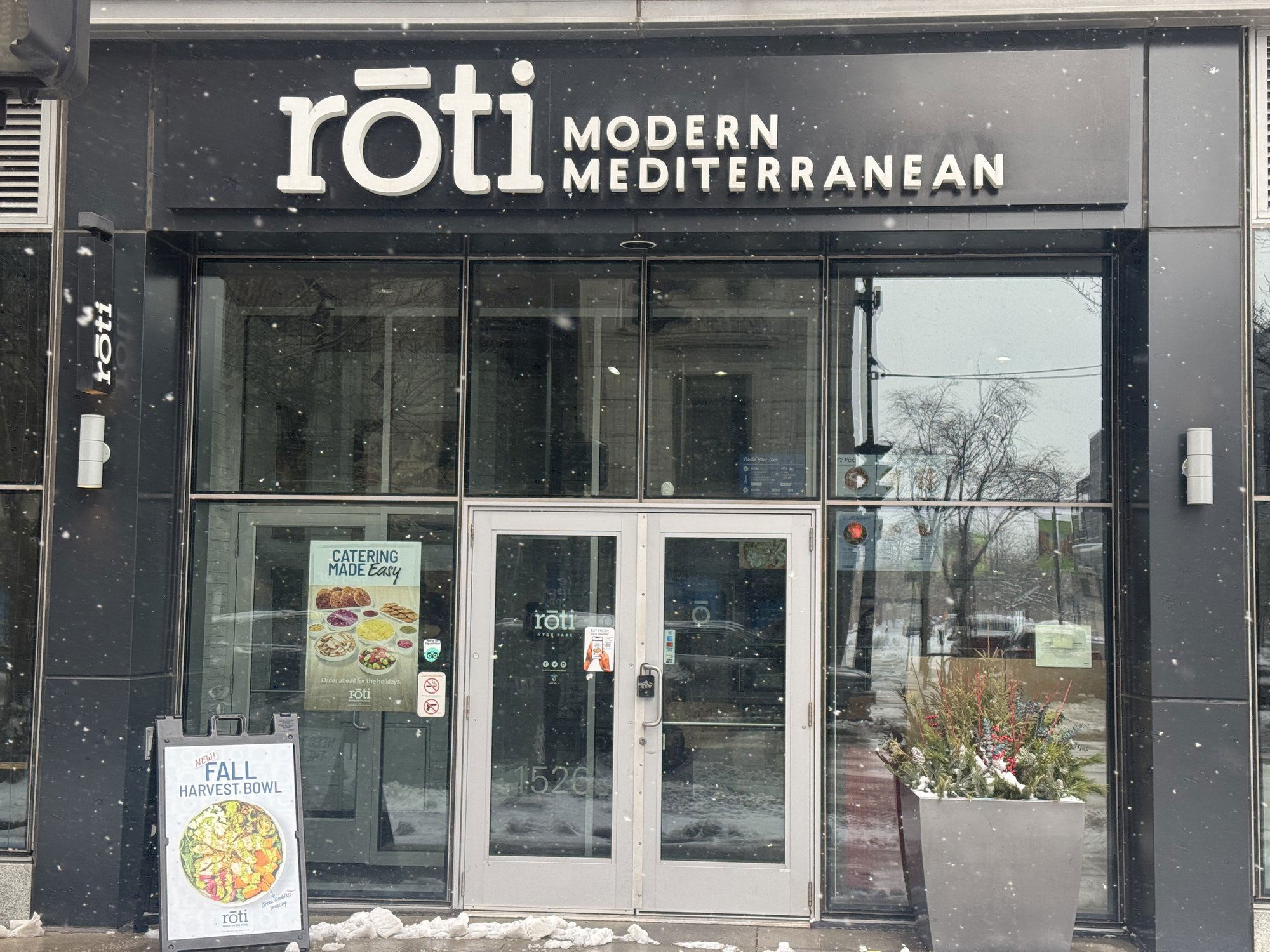 Roti Modern Mediterranean, Restaurant in Chicago