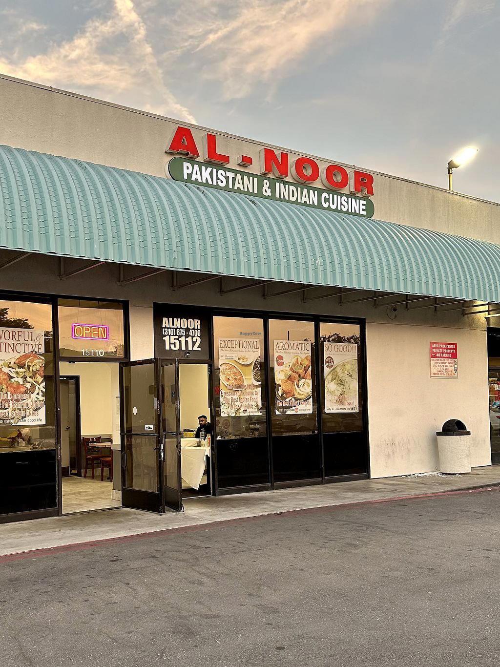Al-Noor, Lawndale, United States