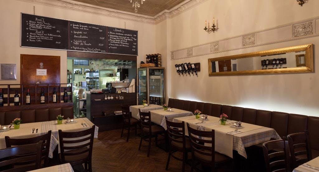 Pasta & Vino restaurant in Berlin, Germany