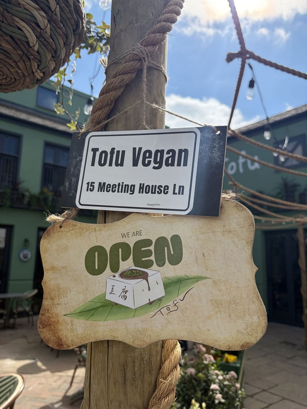 Tofu Vegan, Restaurant in Brighton