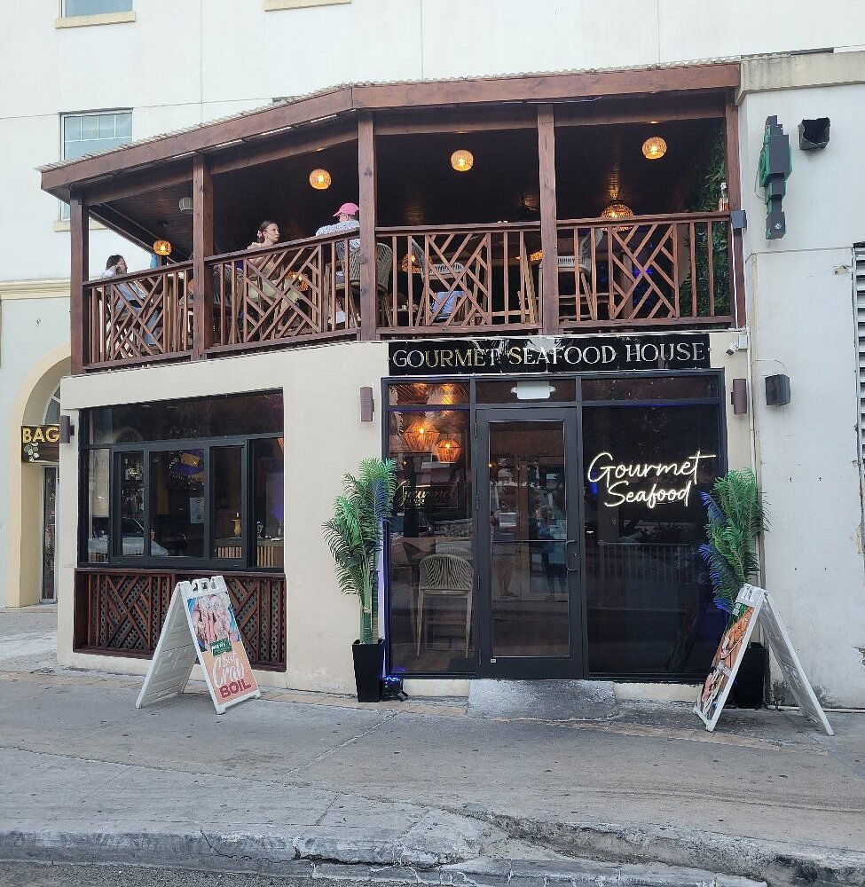 Gourmet Seafood House, Restaurant in Nassau
