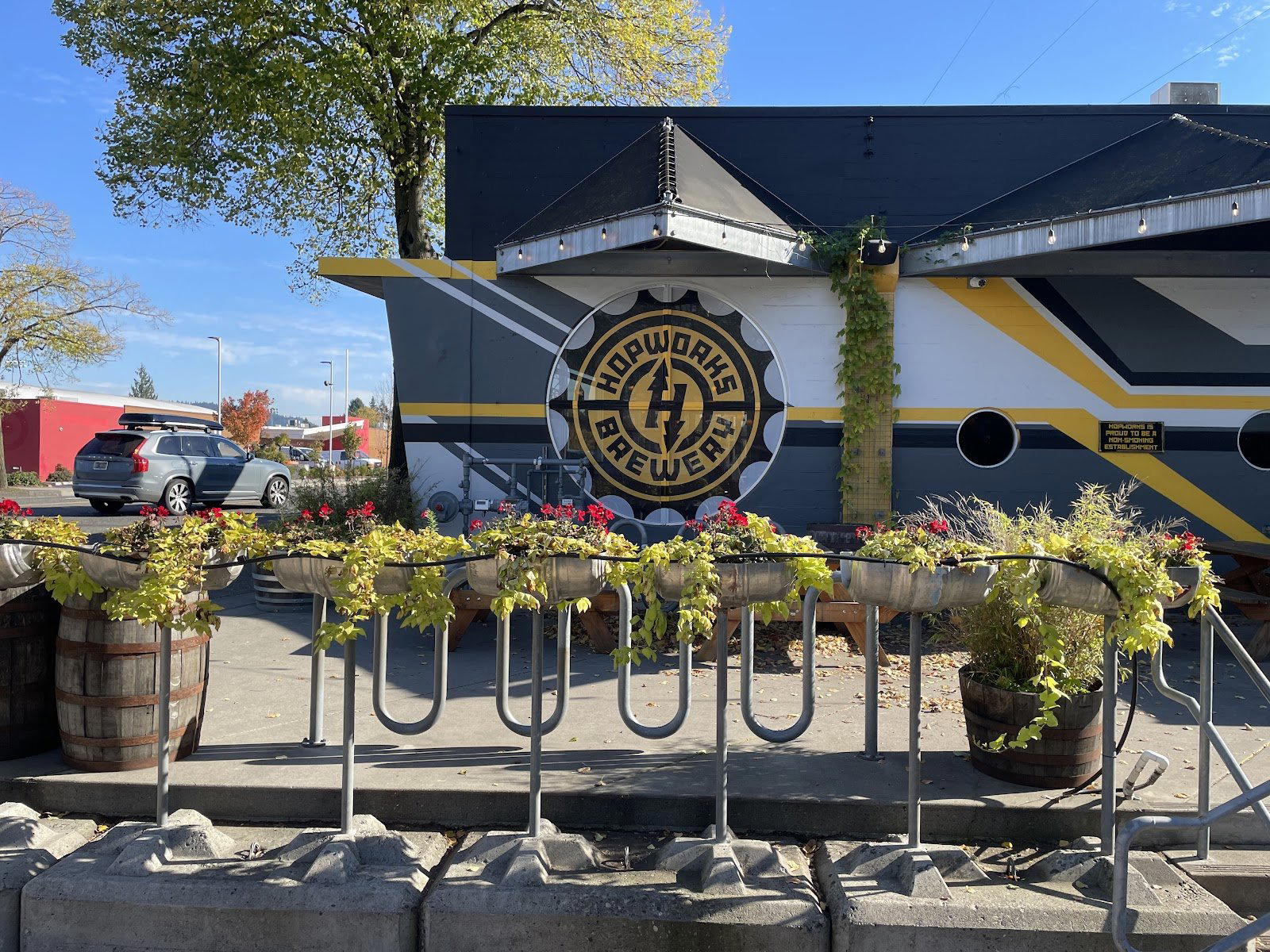 Hopworks Brewery - Powell Mothership restaurant in Portland, United States