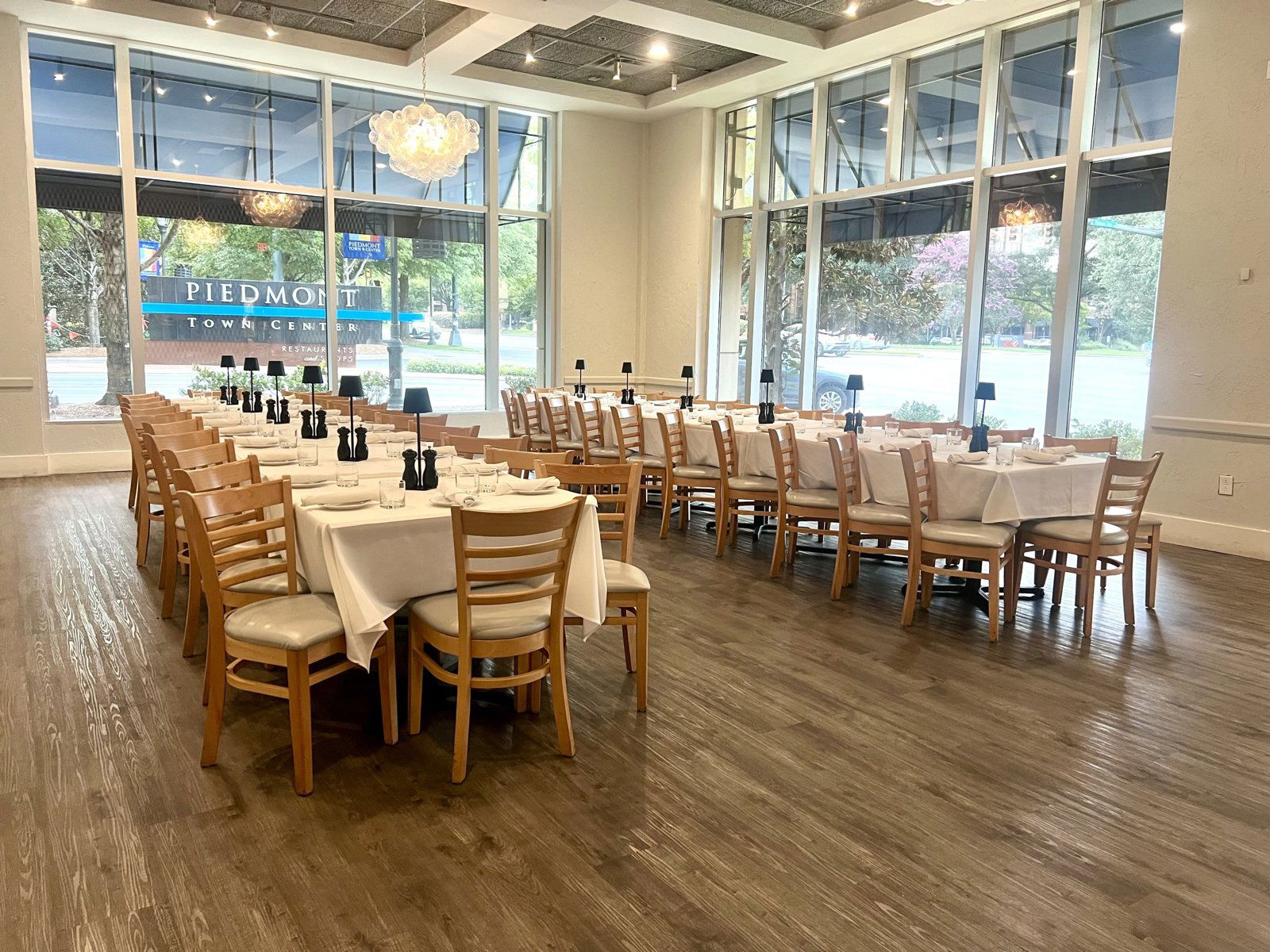 Leo's Italian Social, Restaurant in Charlotte