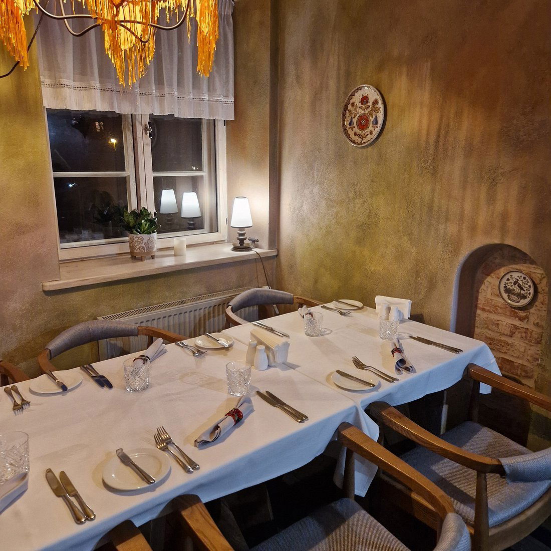 Senas Tradicijas, Restaurant in Riga