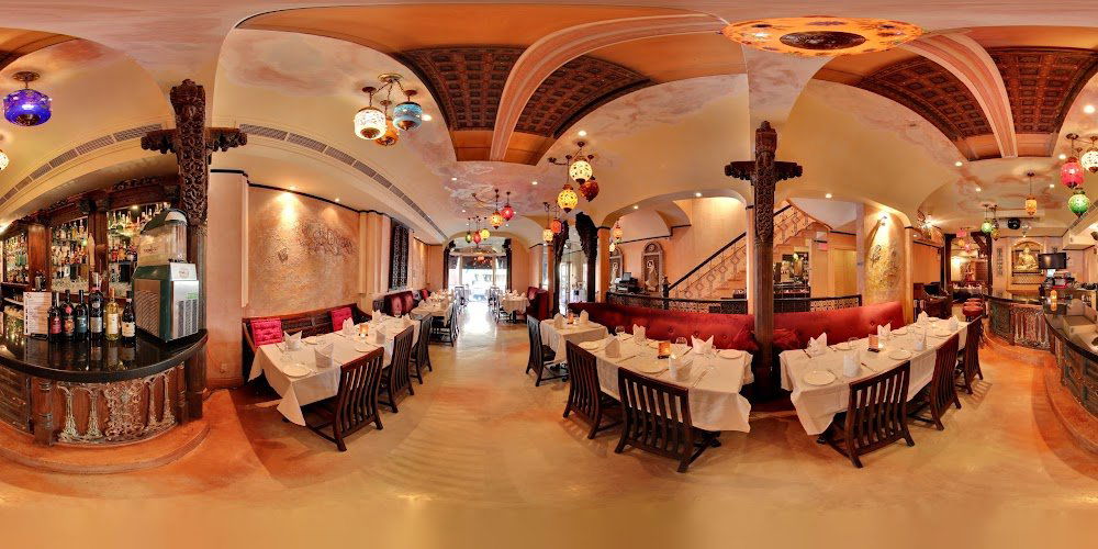 Wienstein & Gavino's, Restaurant in Montréal