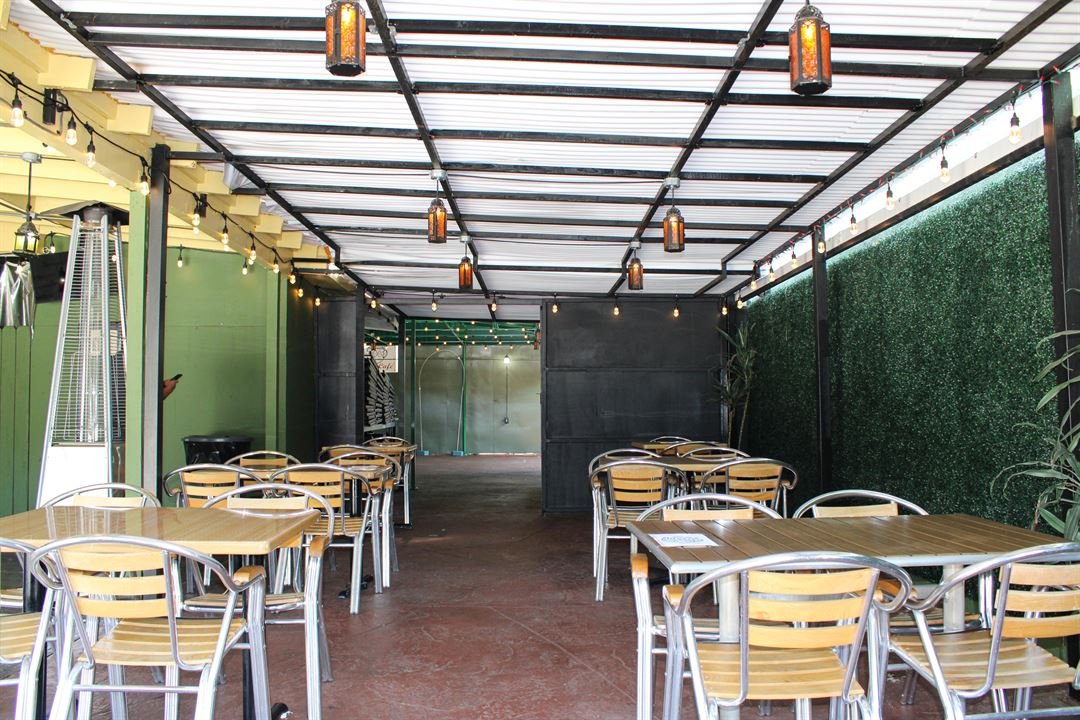 Tut's Egyptian Cuisine, Restaurant in Los Angeles