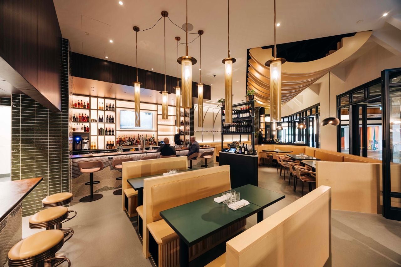 Aloette Bay, Restaurant in Toronto