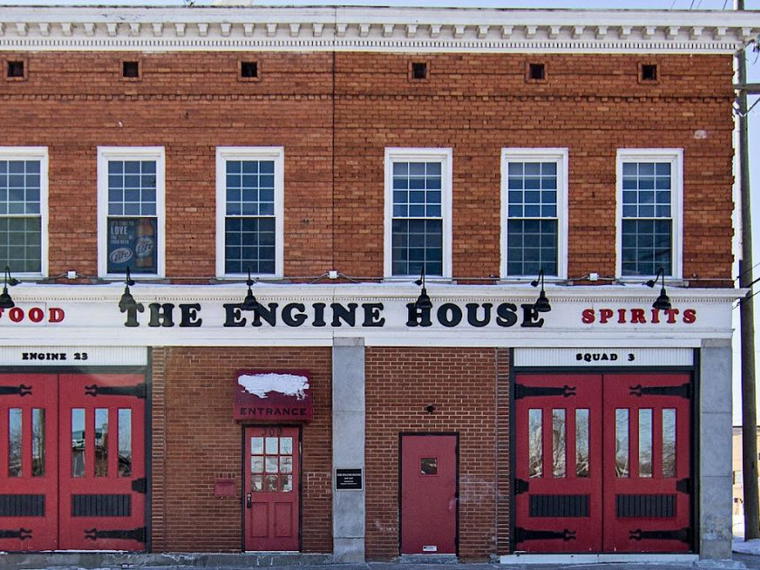 Engine 23 Squad 3, Detroit, United States