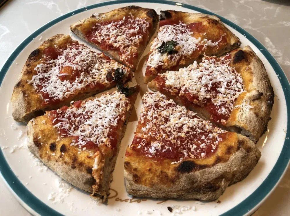 Modus la pizza secondo Paolo De Simone restaurant in Milan