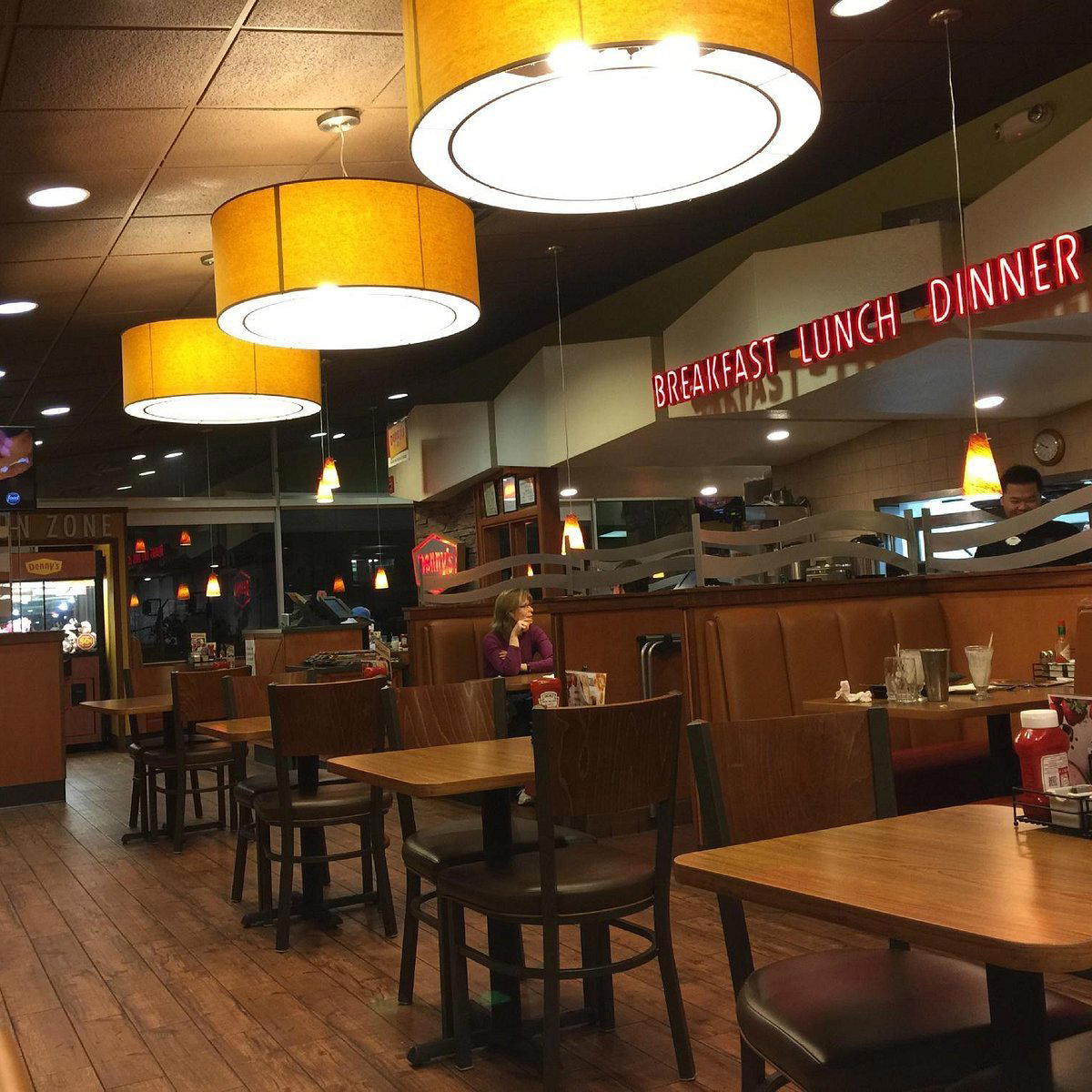 Denny's, Emeryville, United States