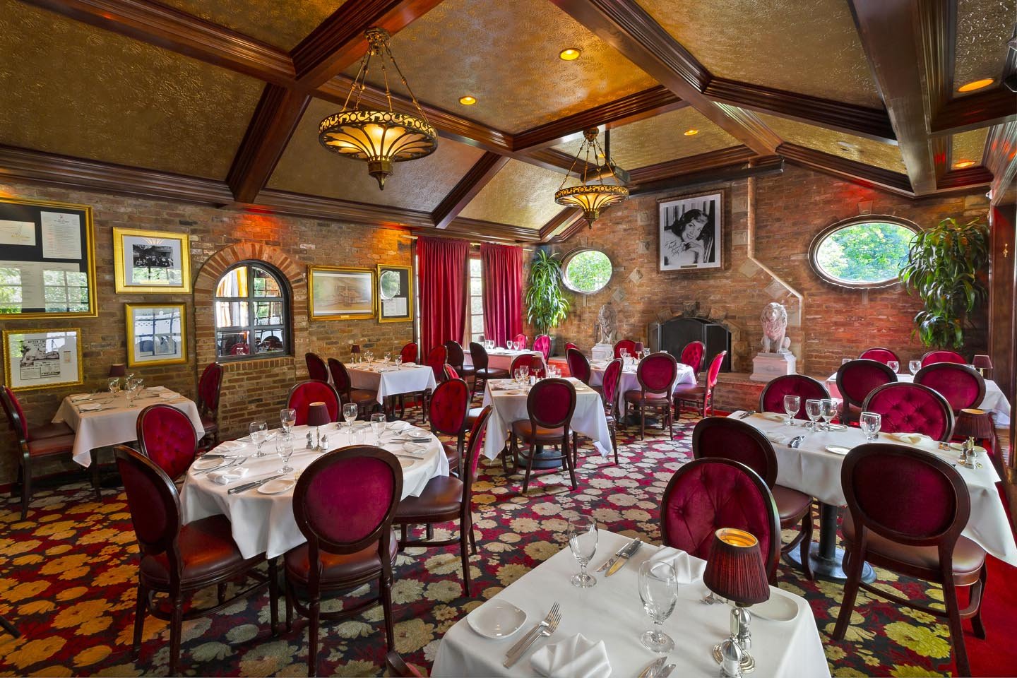 Jeff Ruby's Carlo & Johnny restaurant in Montgomery, United States