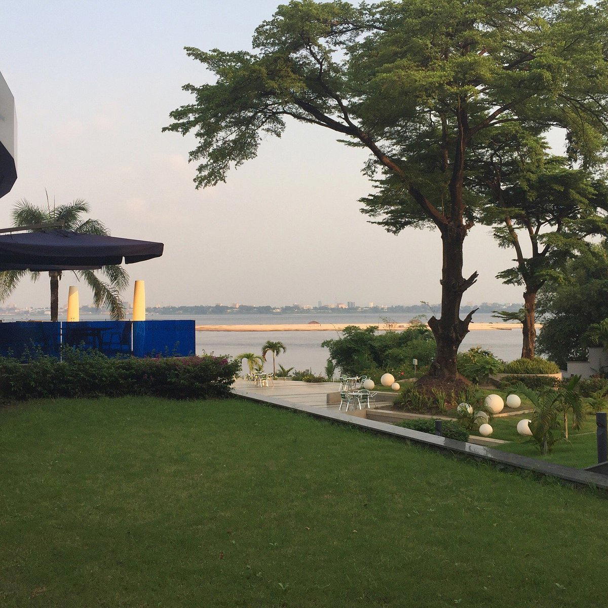 M'Bamou Larder restaurant in Brazzaville
