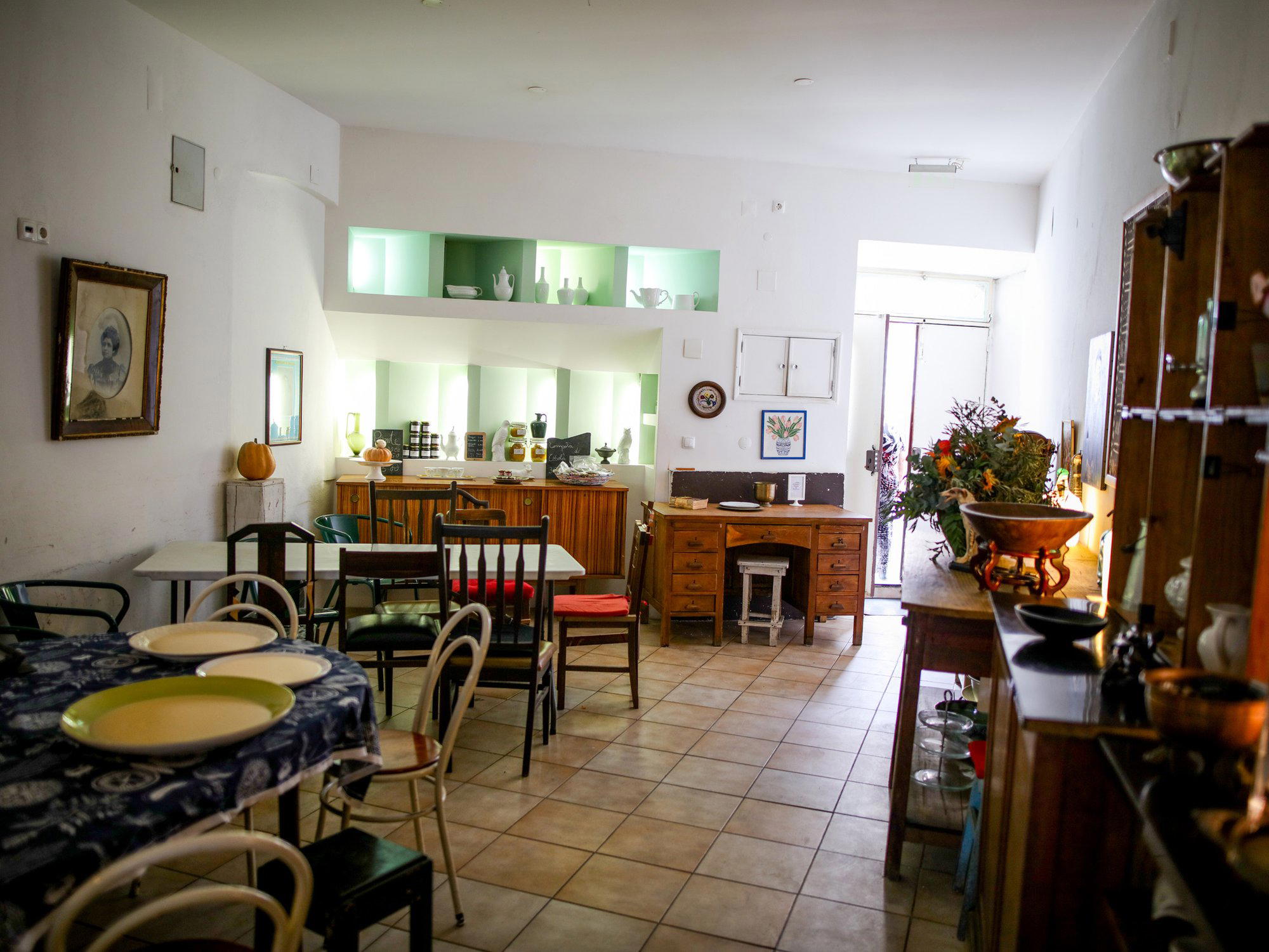 Cozinha Popular da Mouraria restaurant in Lisbon, Portugal