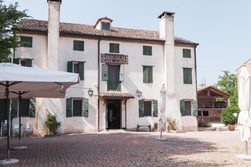 Scirocco, Adria, Italy