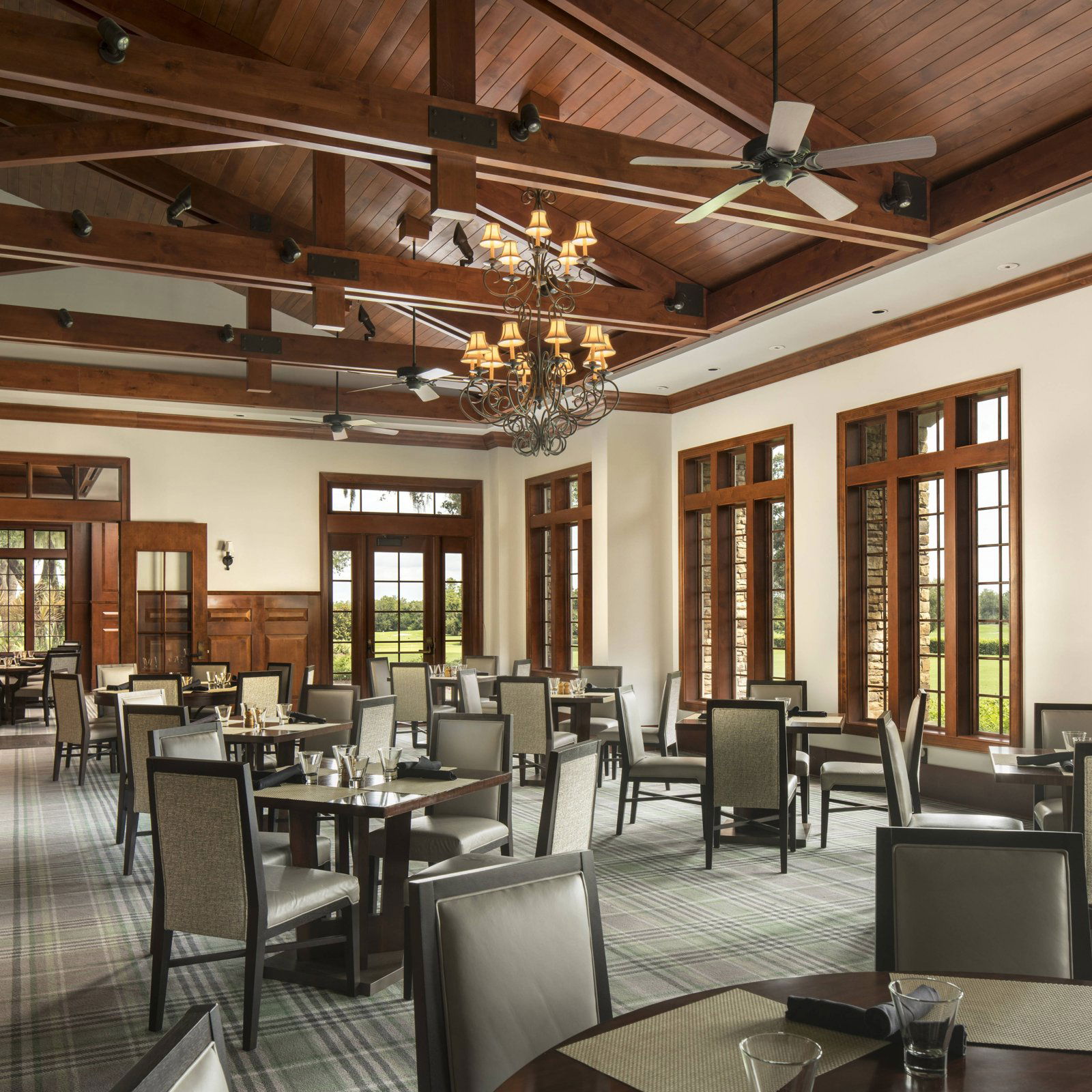 The Golf Club Grille, Restaurant in Sarasota