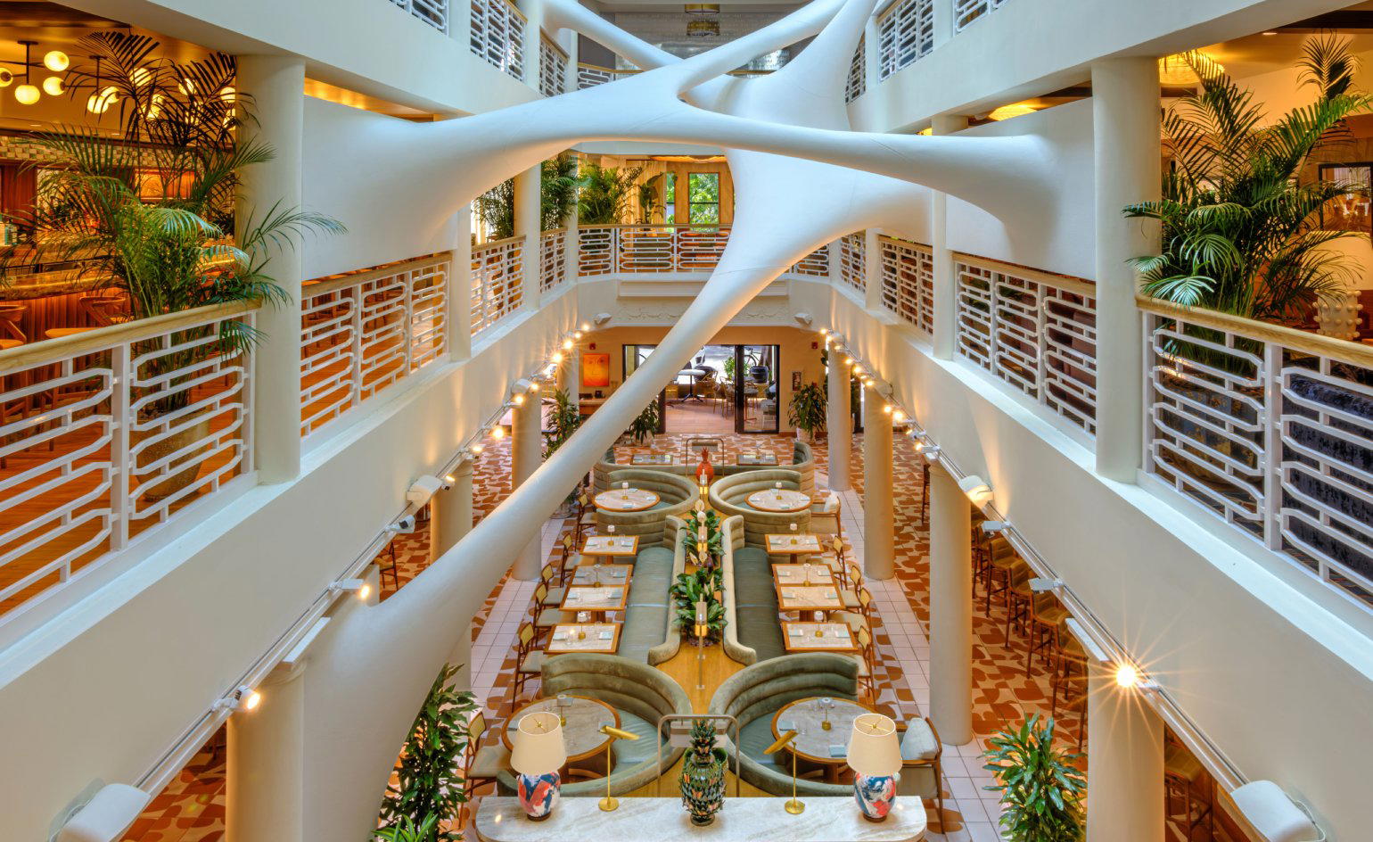 Elastika restaurant in Miami, United States