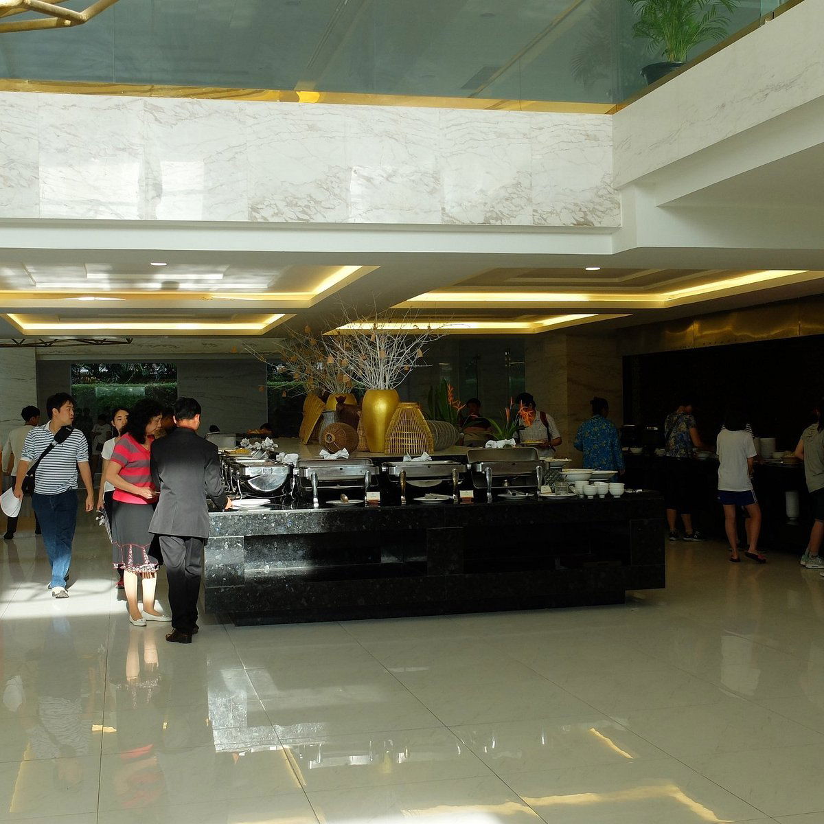 Grand Sokhalay Restaurant, Restaurant in Siem Reap