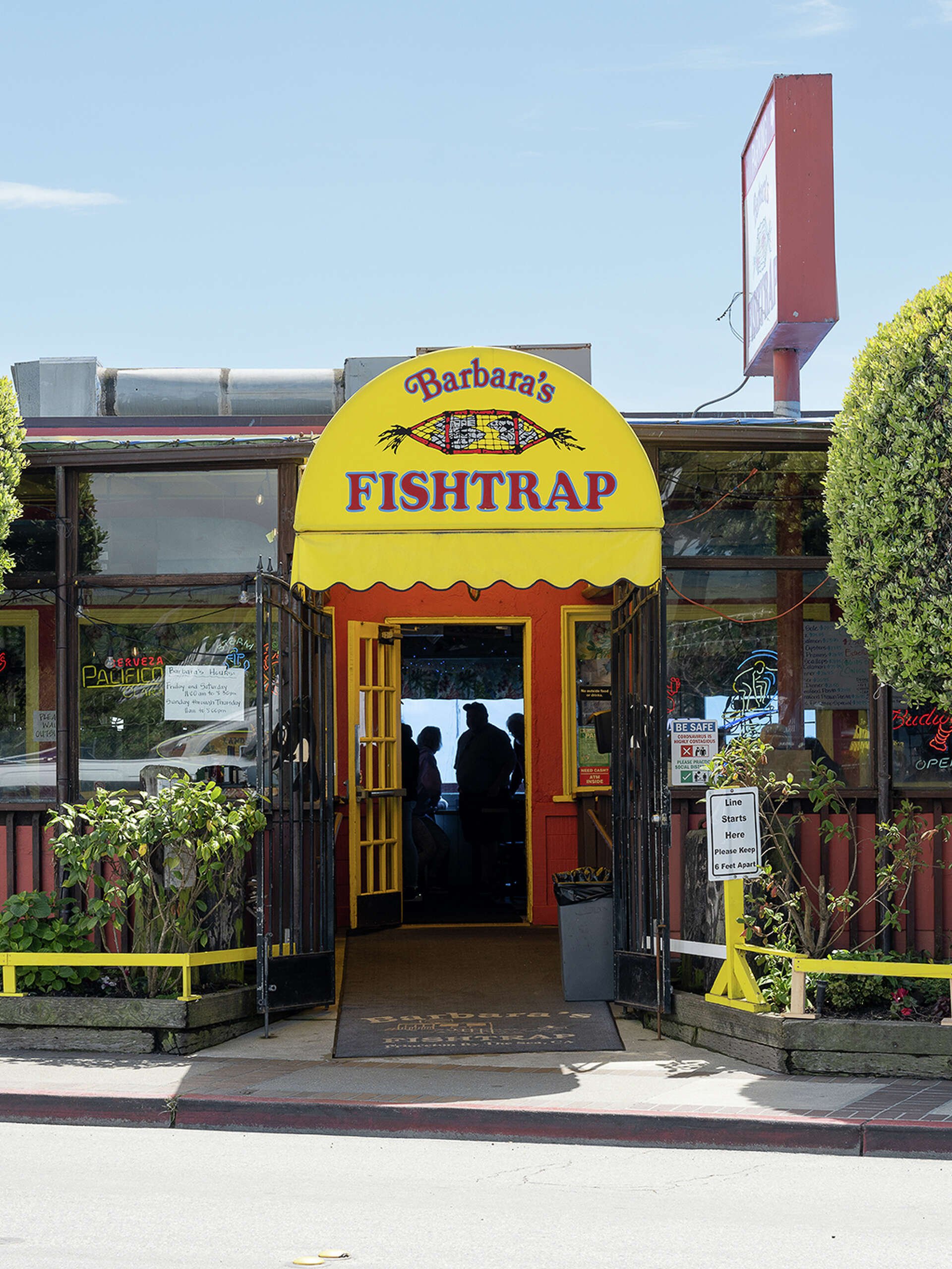 Barbara's Fishtrap, Half Moon Bay, United States