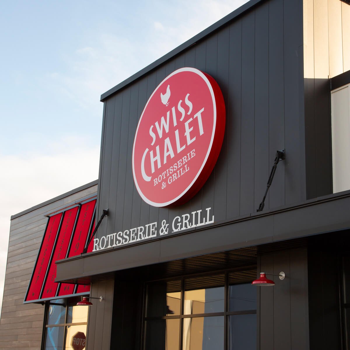 Swiss Chalet restaurant in Richmond Hill