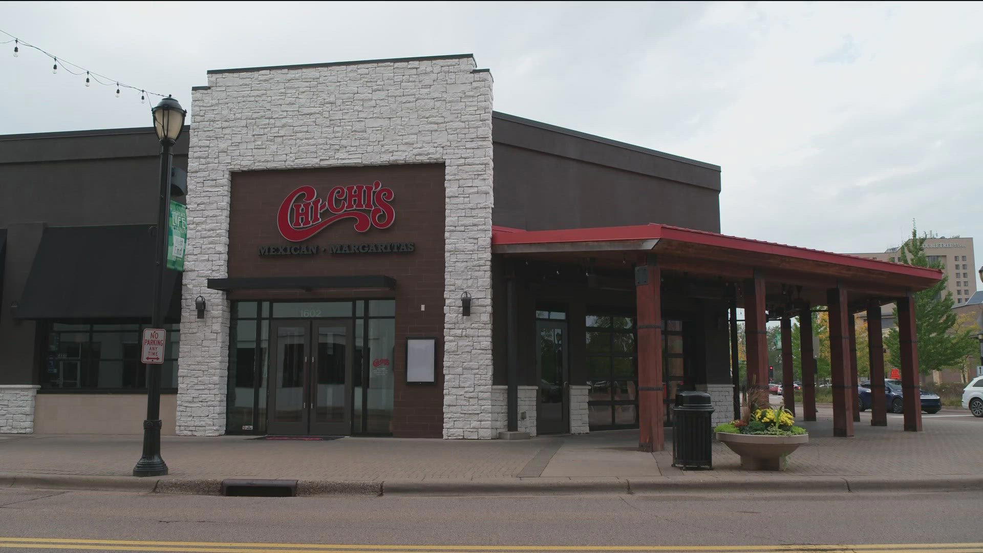 Chi-Chi's restaurant in St Louis Park, United States