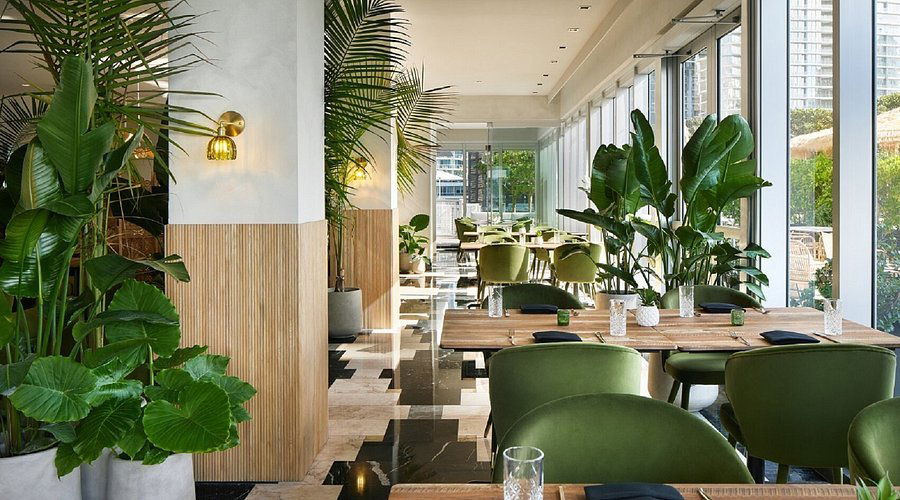 TULUM Rooftop Bar & Restaurant, Restaurant in Miami