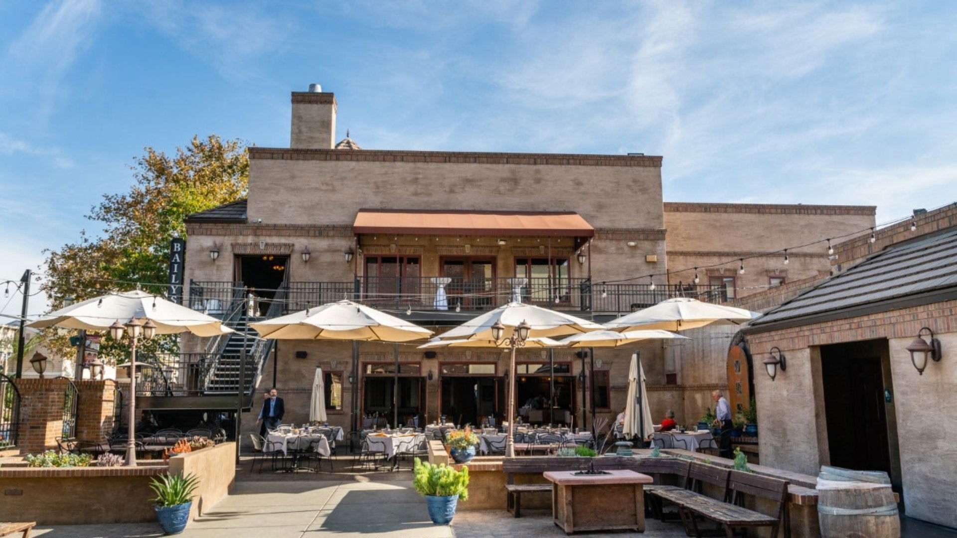 Baily's, Restaurant in Temecula