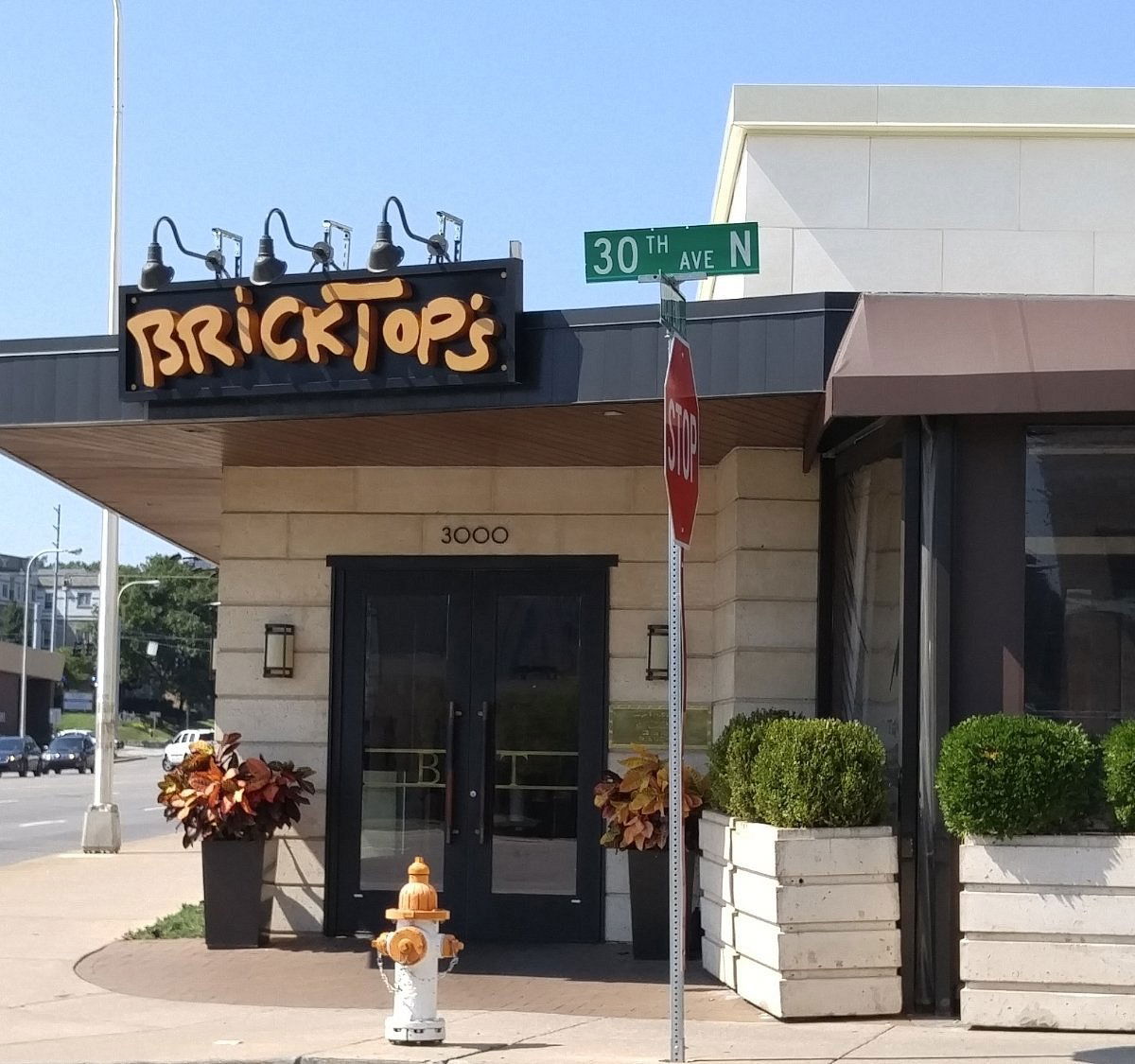 BrickTop's, Restaurant in Nashville