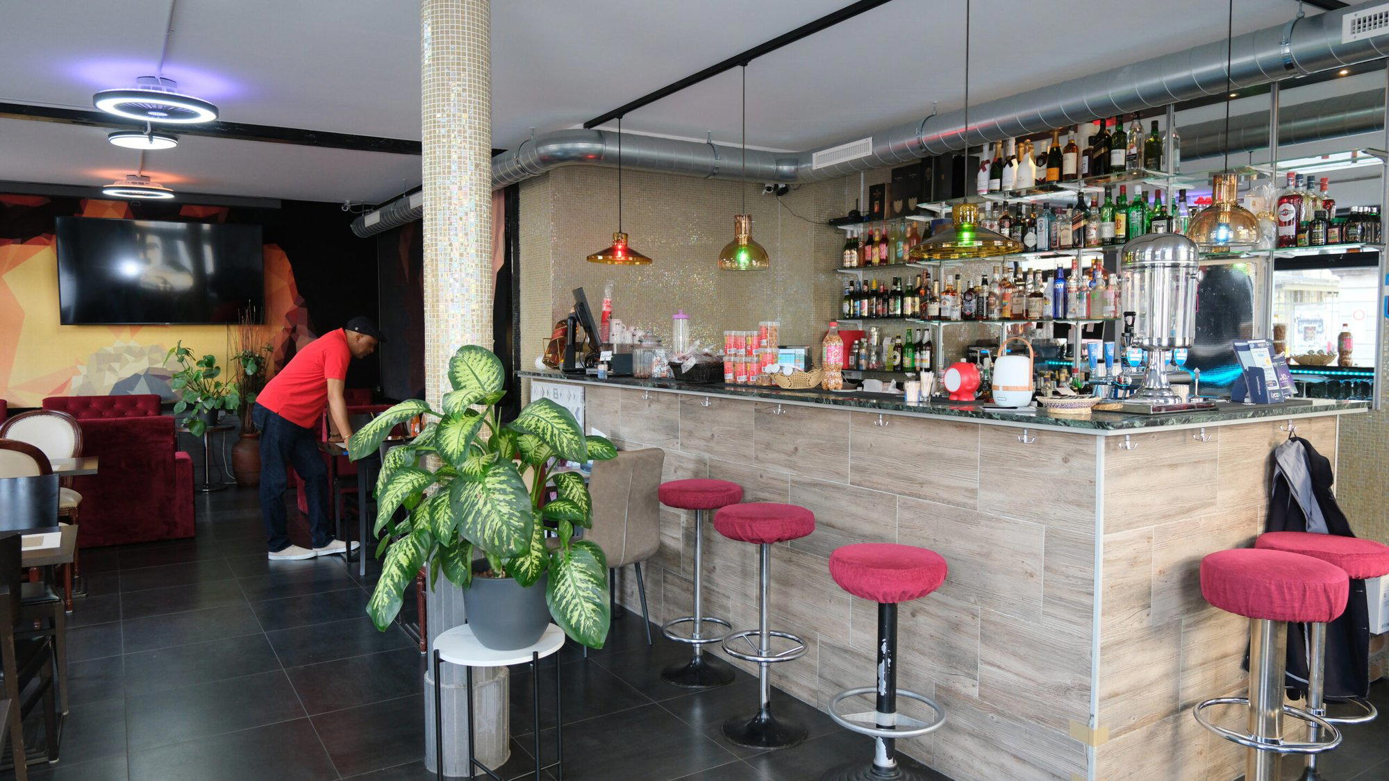 Cindys Bistro - Afro Deli restaurant in Zürich, Switzerland