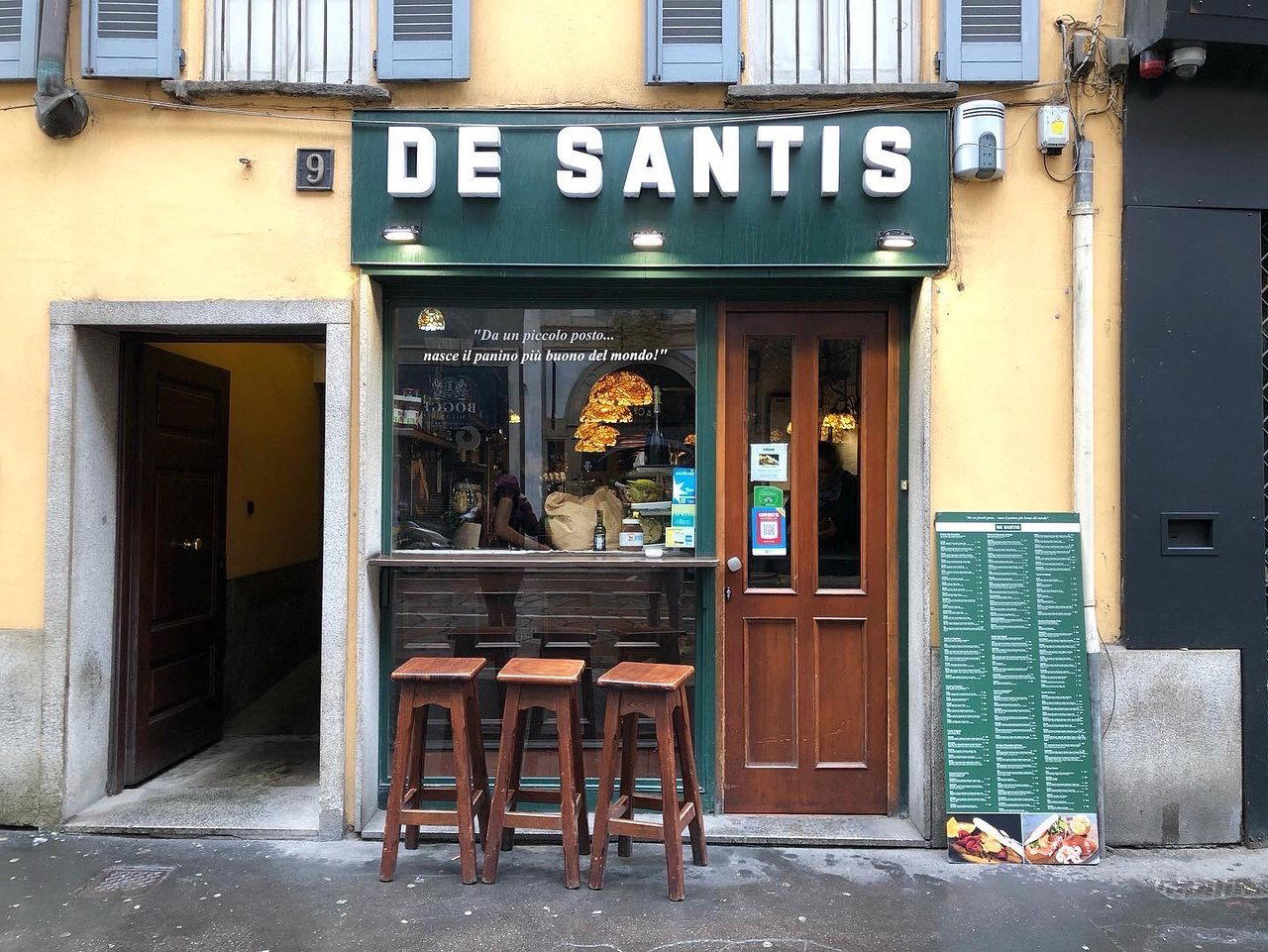 Panini De Santis - Milan restaurant in Milan, Italy
