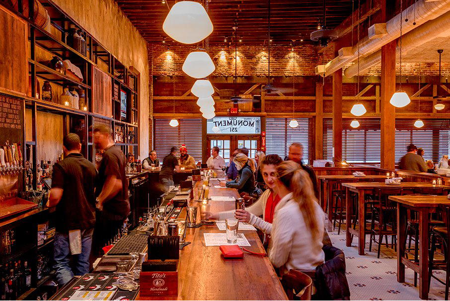 Monument Restaurant & Tavern restaurant in Charlestown, United States
