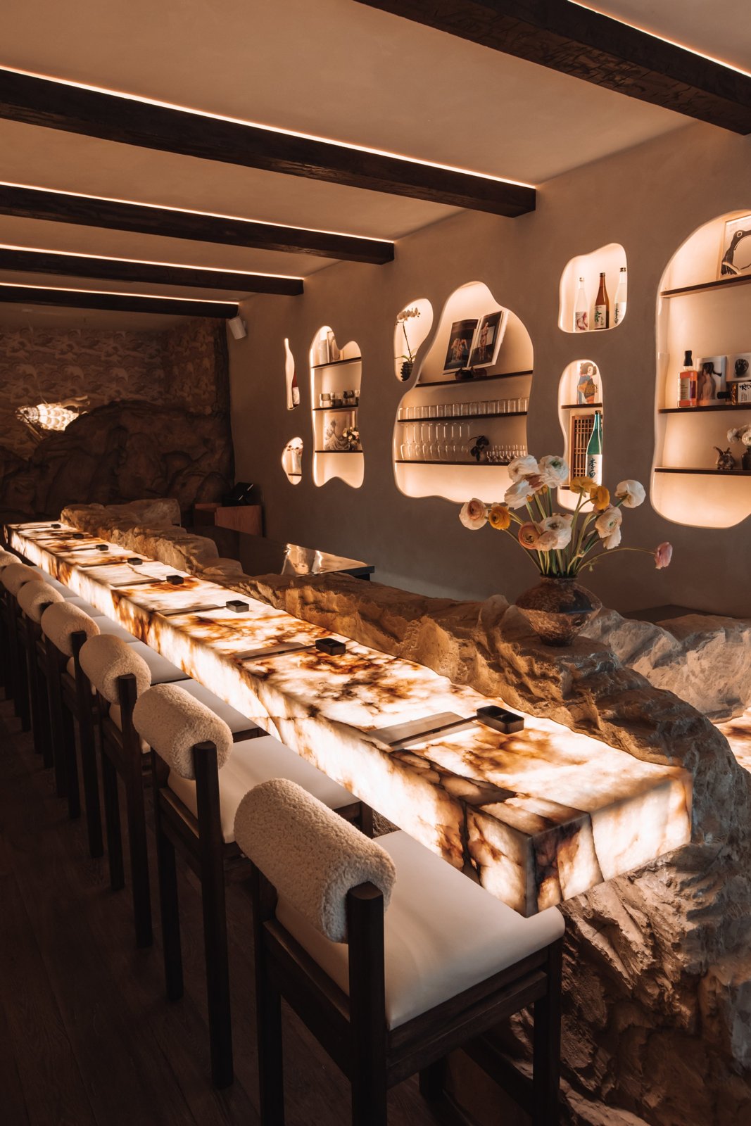 Mutsu, Los Angeles, United States