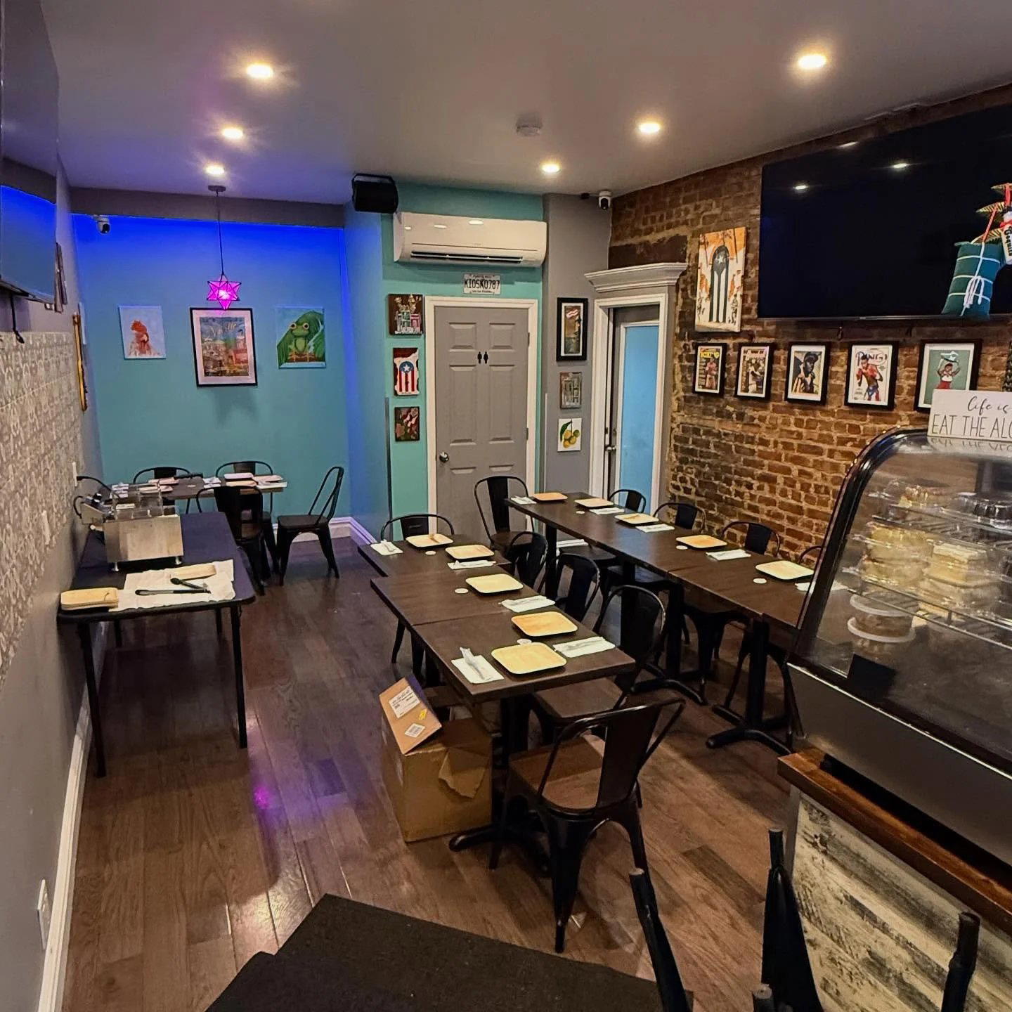 Kiosko 787 restaurant in New York City, United States