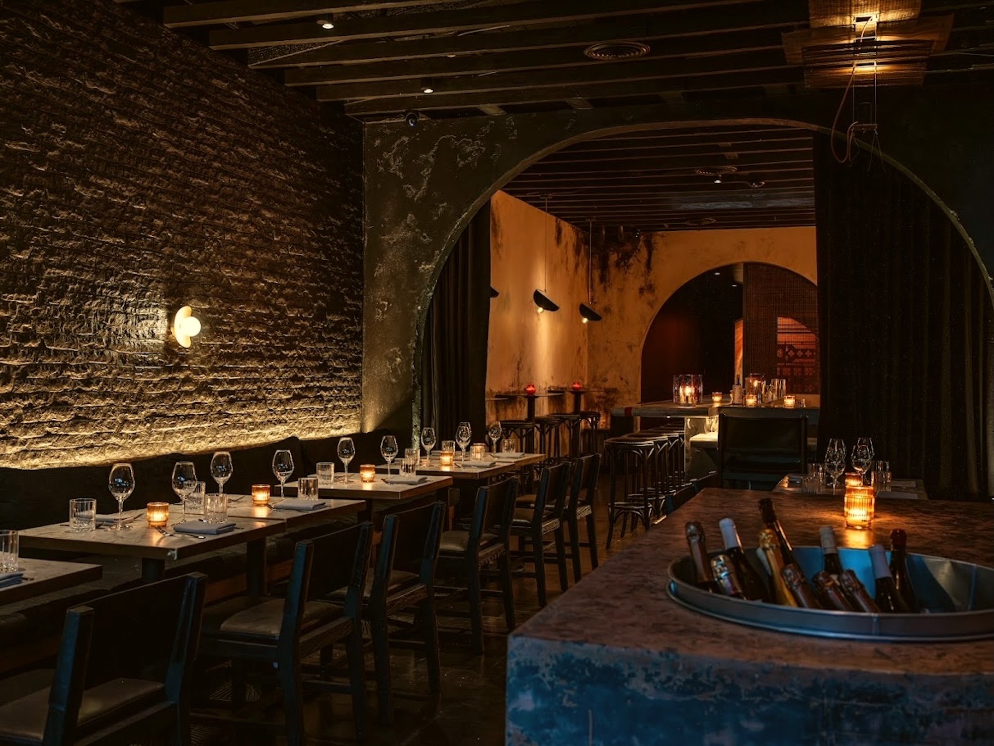 Badmaash, Venice, United States