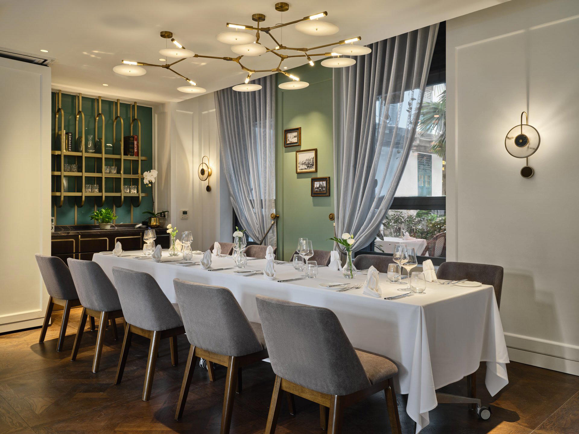 Flutes Singapore, Singapore, Singapore