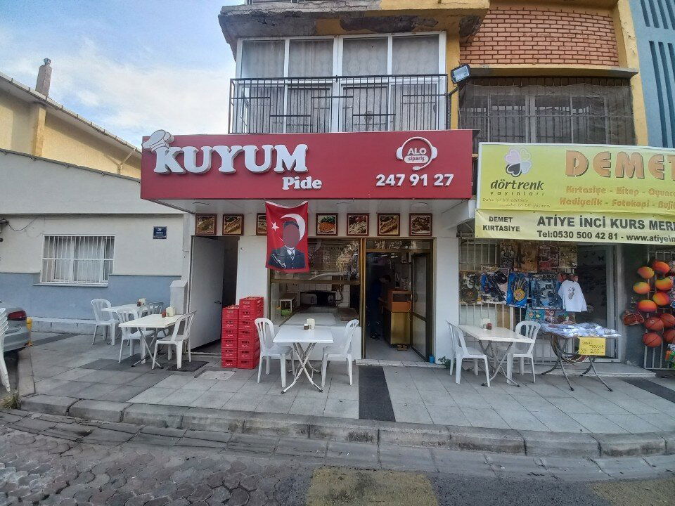 Kuyum Pide Salonu, Restaurant in Izmir