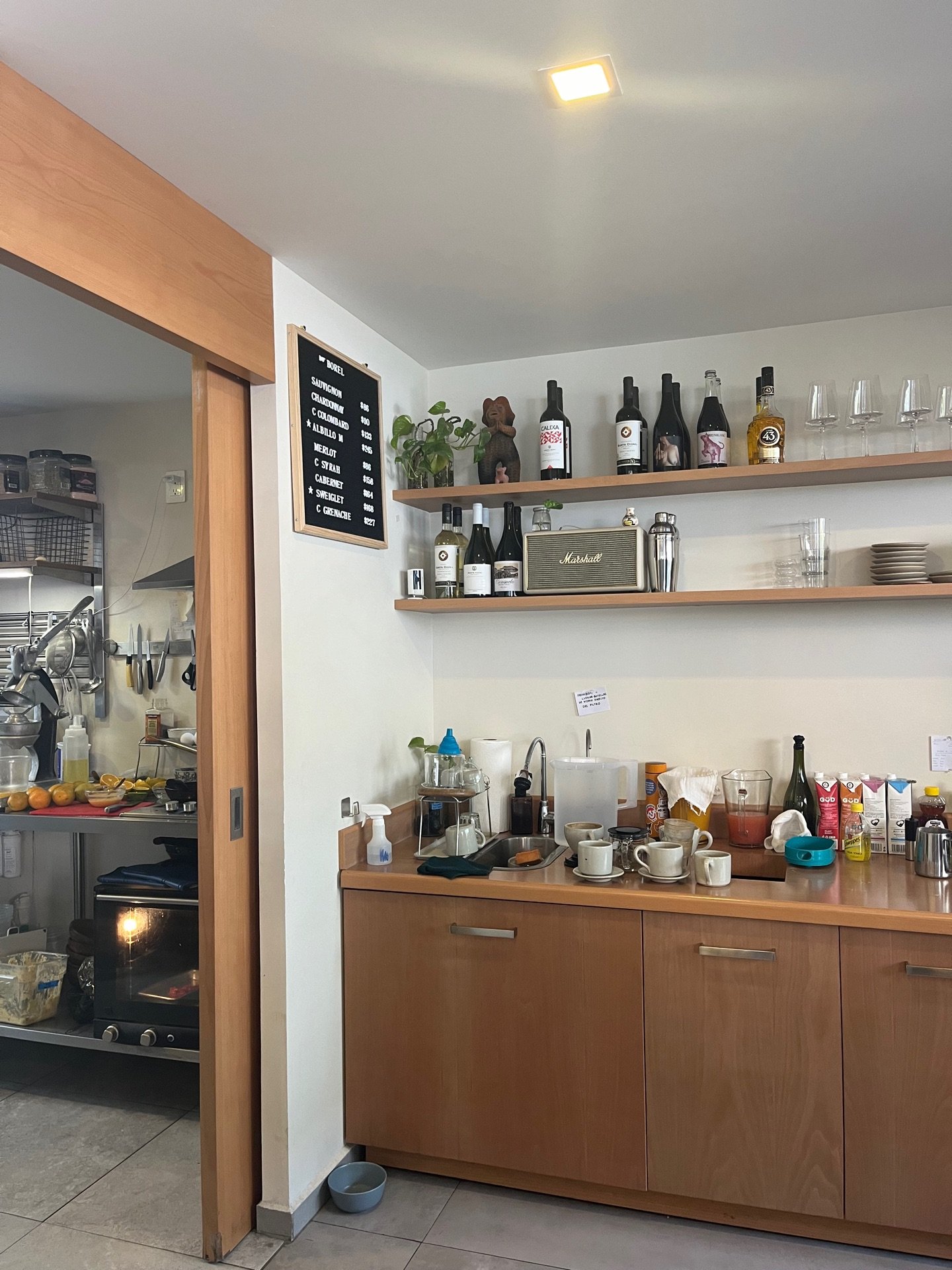 Aromas Delicias Cotidianas - Bosques, Restaurant in Mexico City