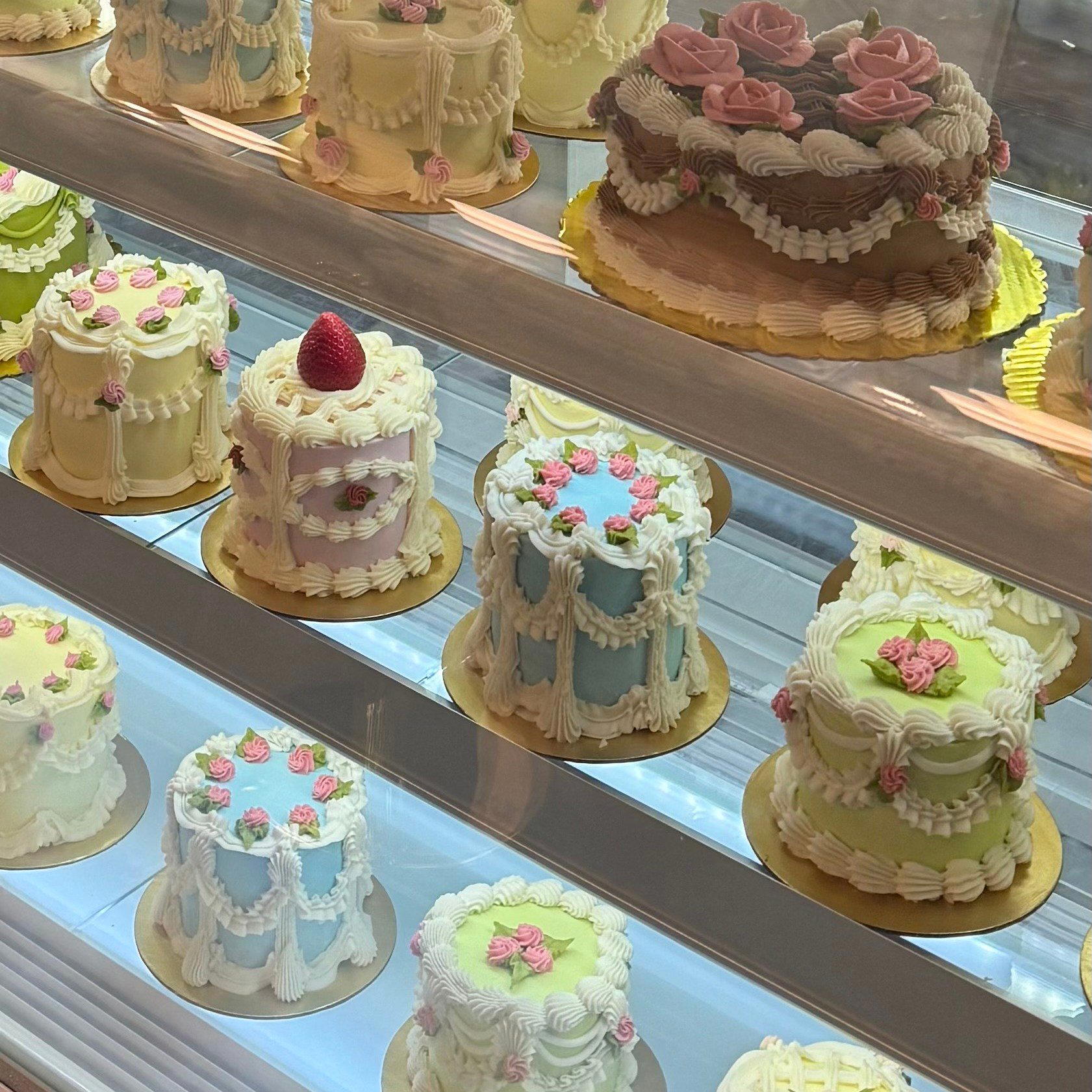 Saint Street Cakes restaurant in Brooklyn, United States