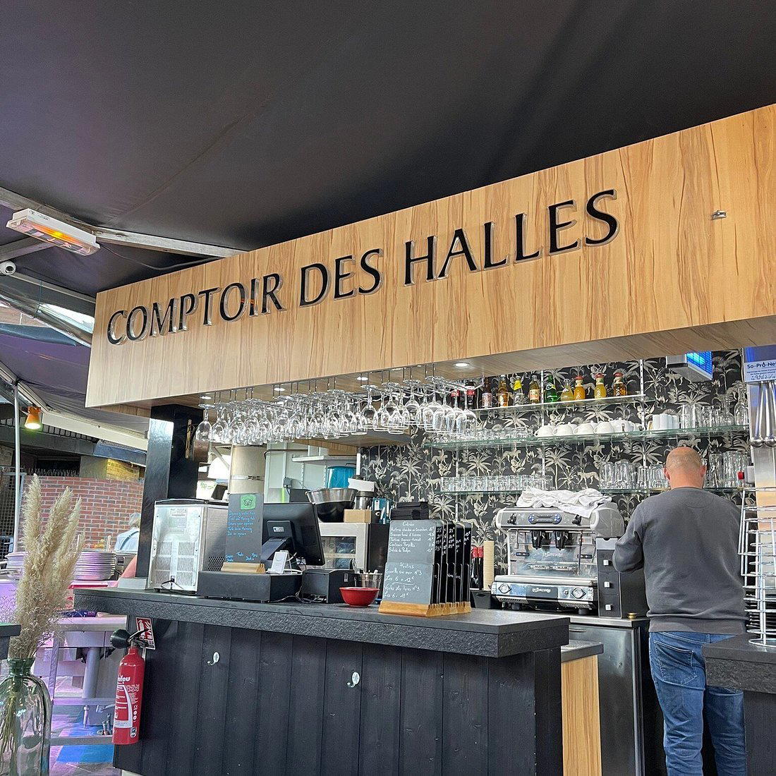 Comptoir des Halles restaurant in Rouen, France