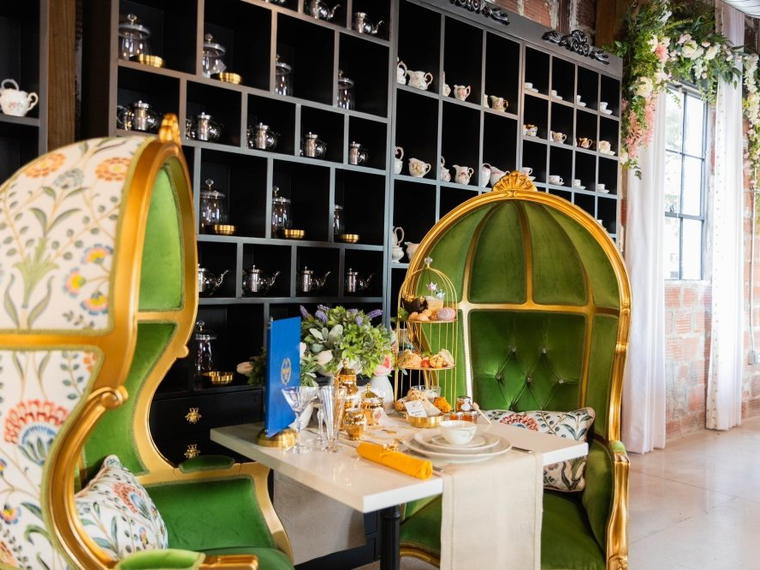Queen Bee's Tea Room, Houston, United States