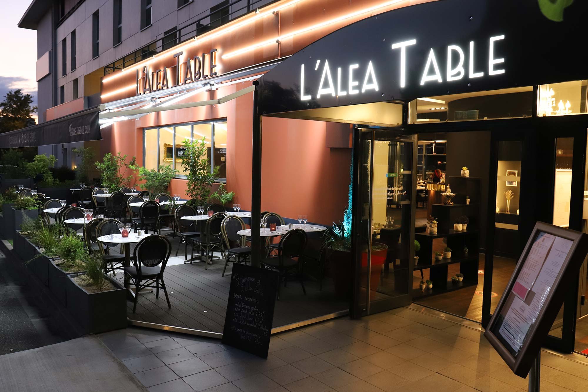 L'Aléa Table restaurant in Labege, France