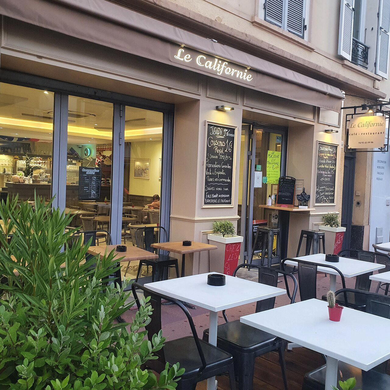 La Californie restaurant in Cannes, France
