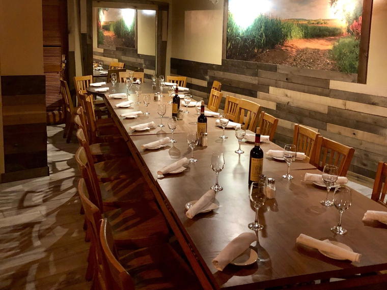 The Elbow Room, West Hartford, United States