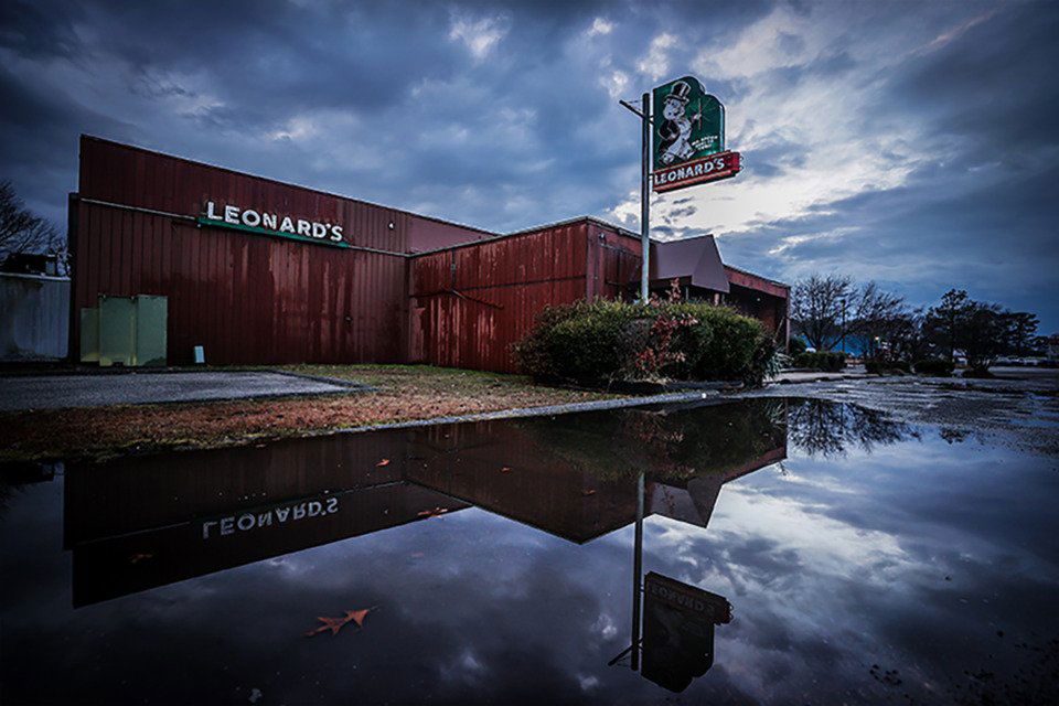 Leonard's Pit Barbeque, Restaurant in Memphis