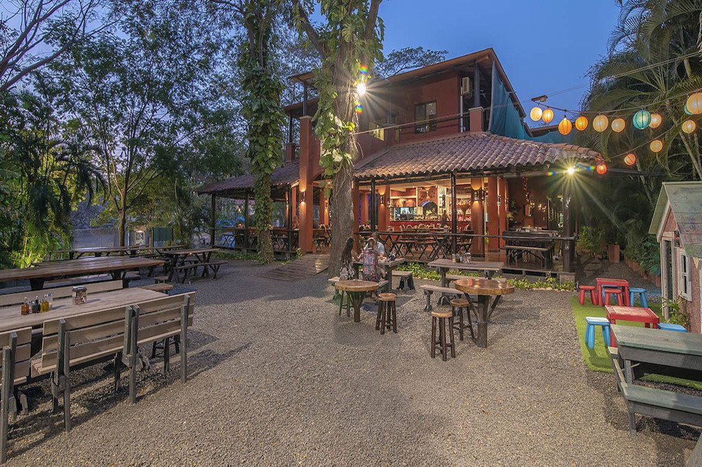 Pizzeria La Baula restaurant in Santa Cruz, Costa Rica