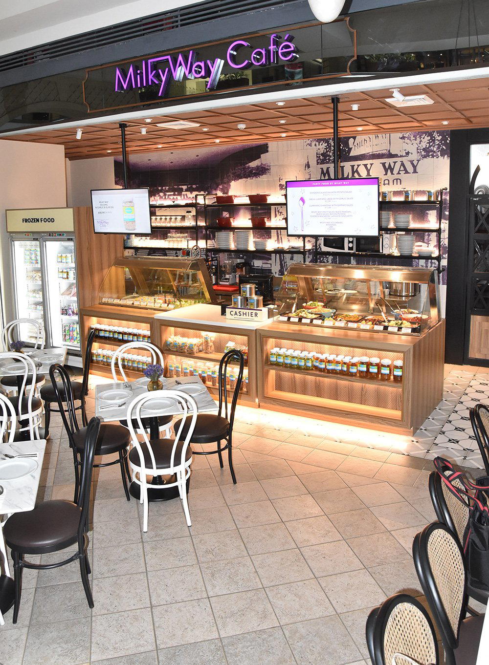 Milky Way Cafe restaurant in Makati, Philippines