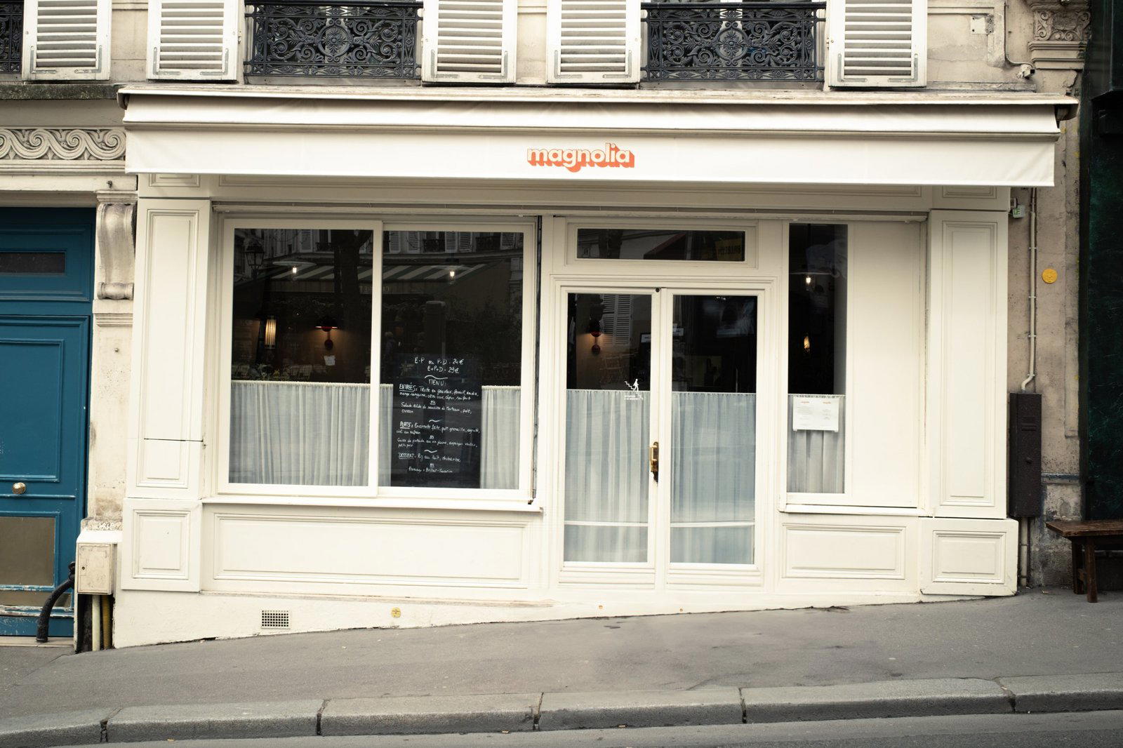 Magnolia, Paris, France